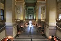 Het Verhoor: Proces van de Gastheren